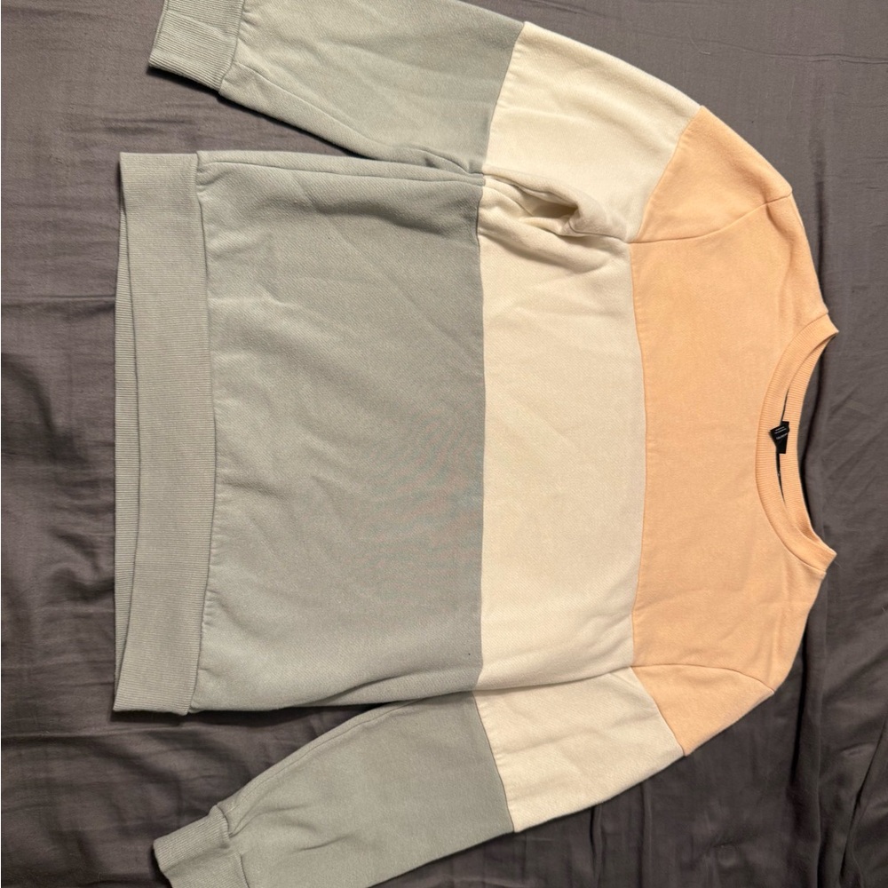 Art Class Peach and Cream Top